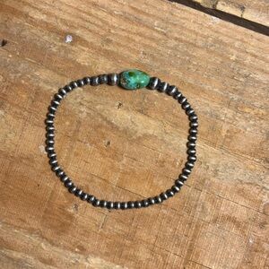 Navajo pearls and Turquoise stretchy Bracelet